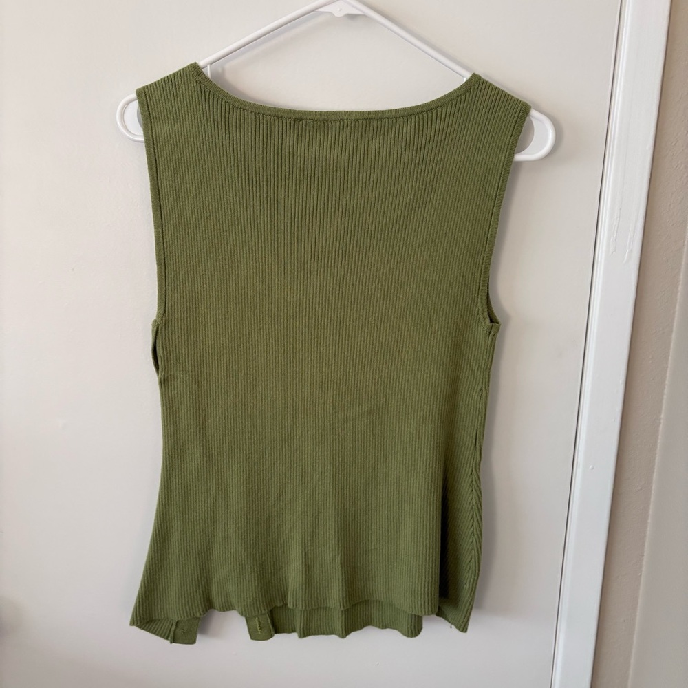 Abercrombie & Fitch Olive Green Ribbed Tank with Side Button Placket - Picture 2 of 3